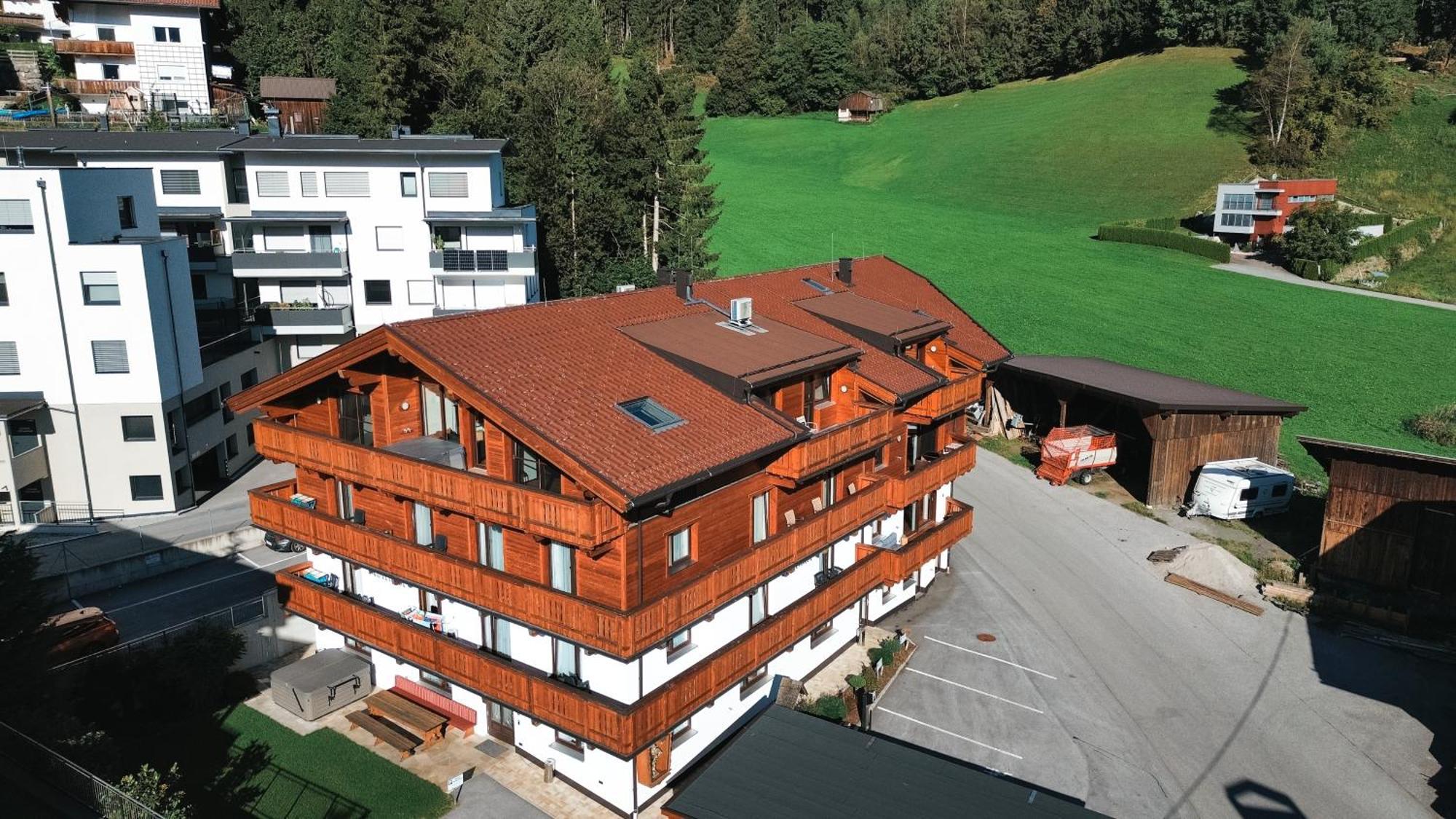 Oldwood Chalet - Balcony & Car Park By Alpenluxus Appartements Fügen Kültér fotó